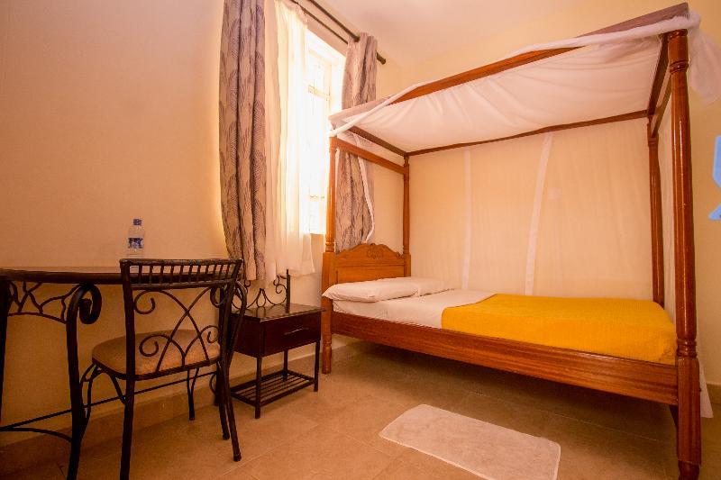 Northern Galaxy Hotel Isiolo Luaran gambar